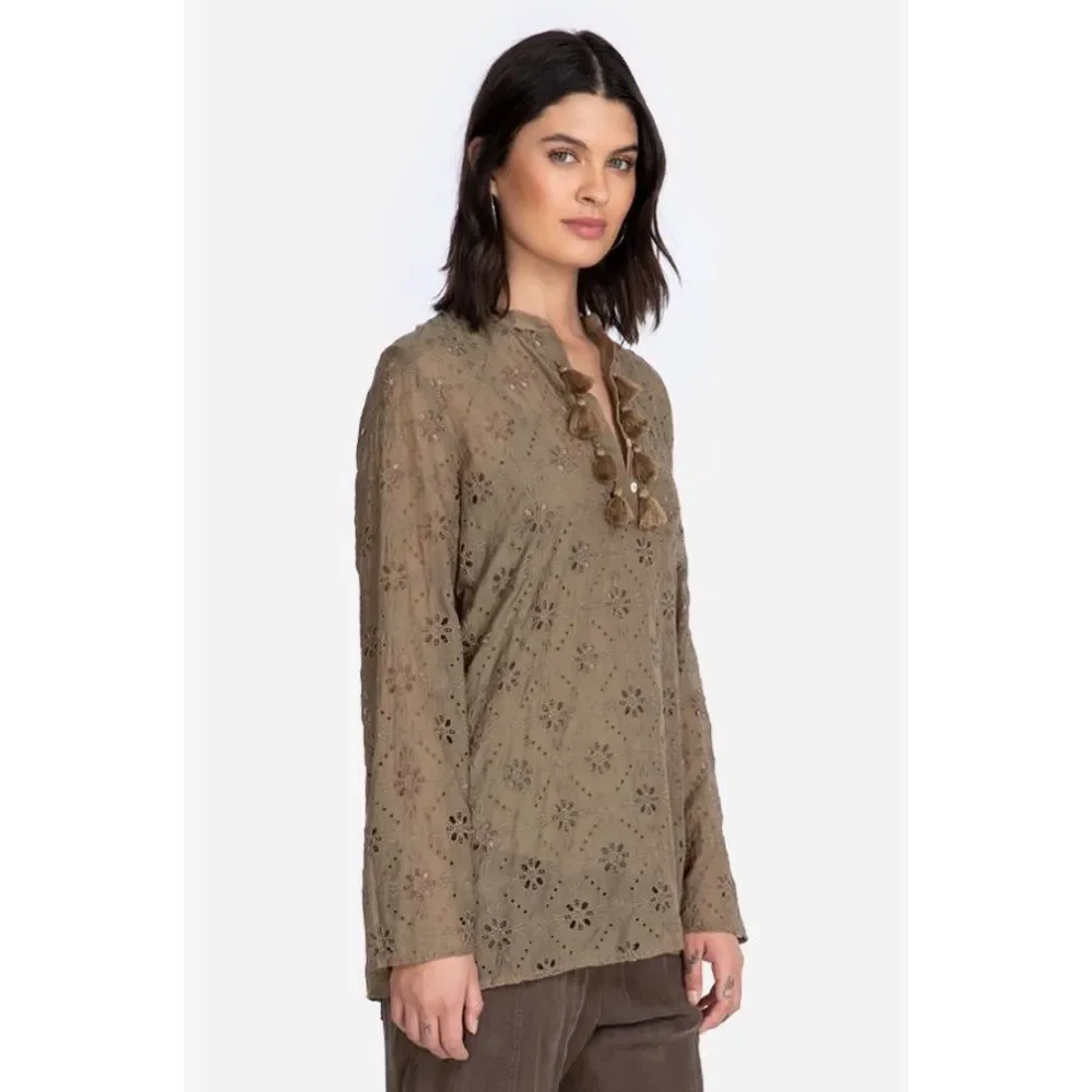 Johnny Was Vidya Eyelet Shirt Oregano Medium NWT - Picture 3 of 6